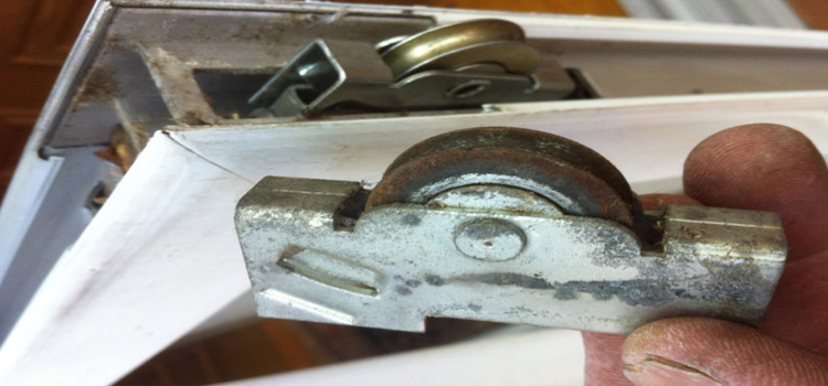 screen door roller repair in University of California Davis